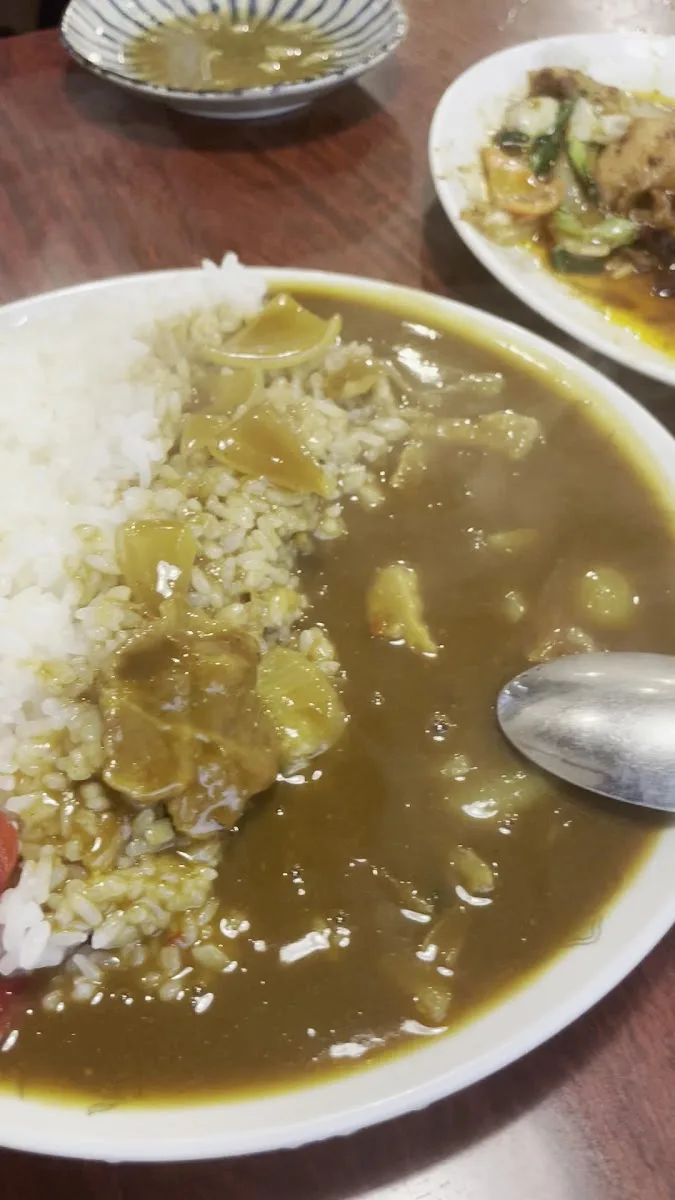 中華料理 味楽亭 · 12